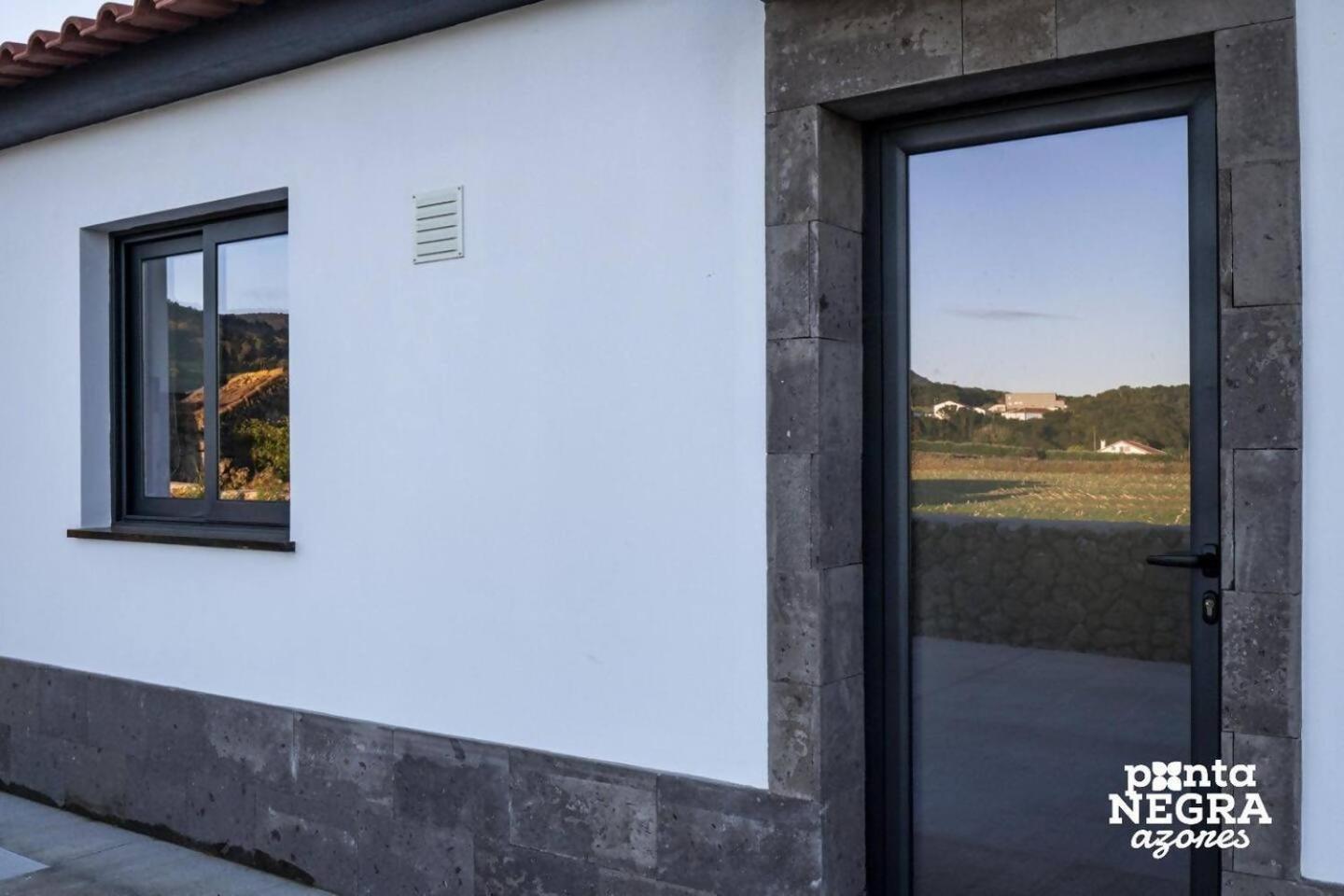 Beer House By Pontanegraazores Altares Exterior foto
